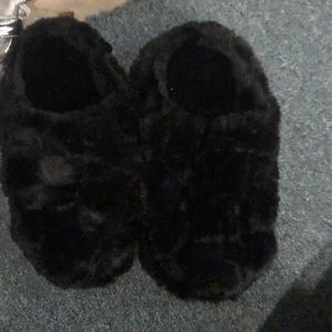 Fluffy black slippers never worn
